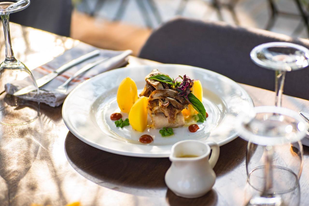 Le Petit Village Boutique Hotel & Spa Kampala Zewnętrze zdjęcie