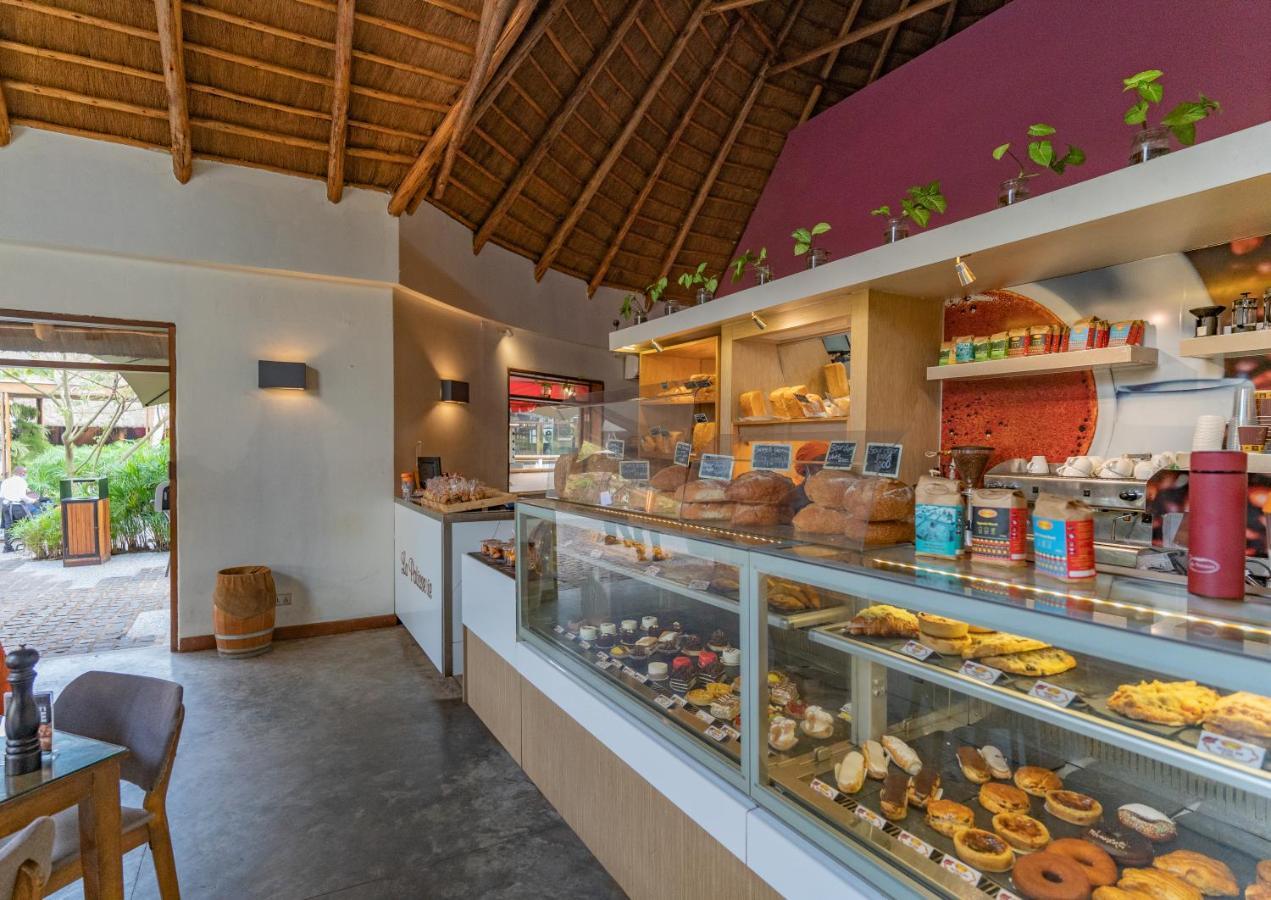 Le Petit Village Boutique Hotel & Spa Kampala Zewnętrze zdjęcie
