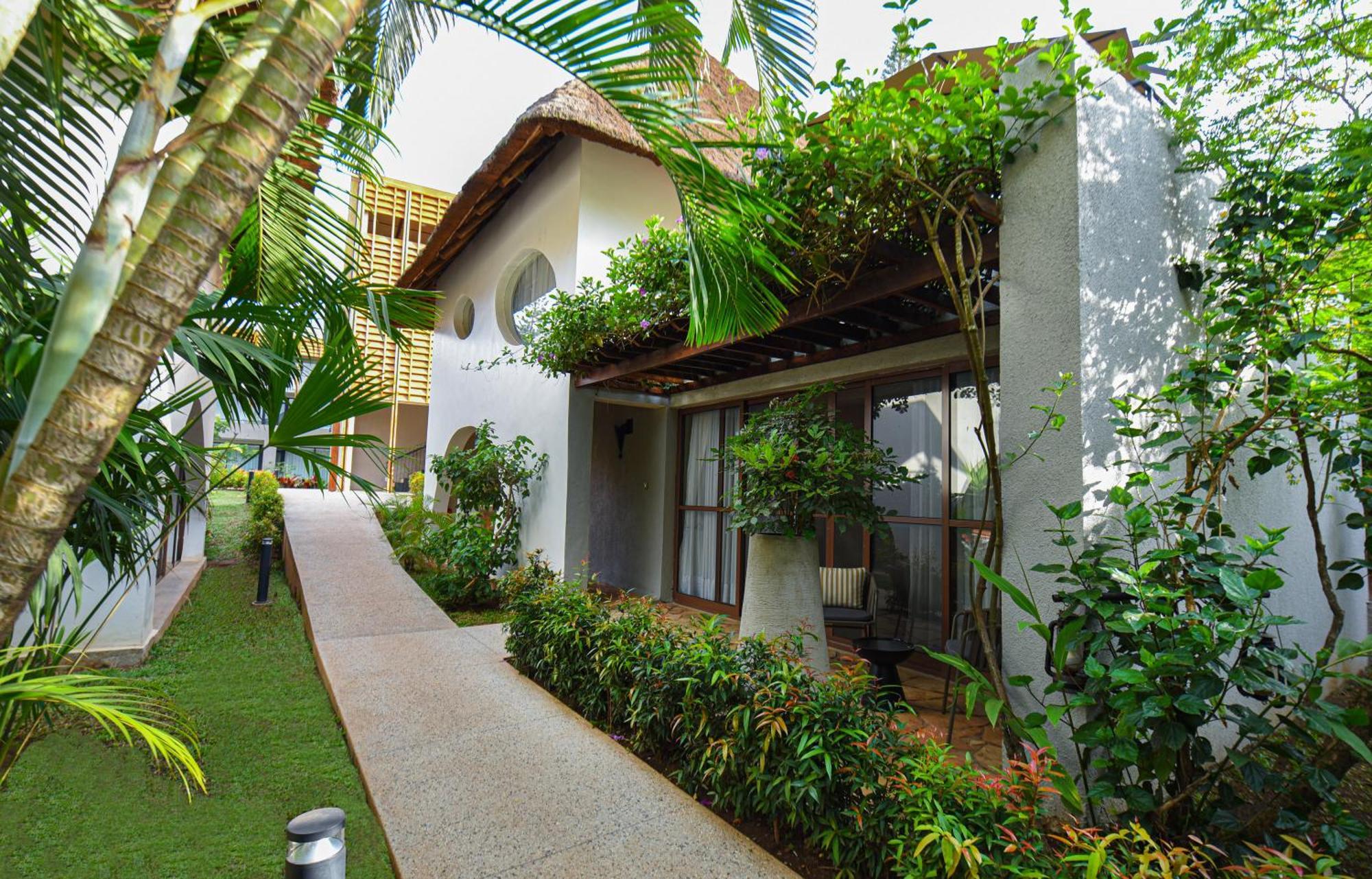 Le Petit Village Boutique Hotel & Spa Kampala Zewnętrze zdjęcie